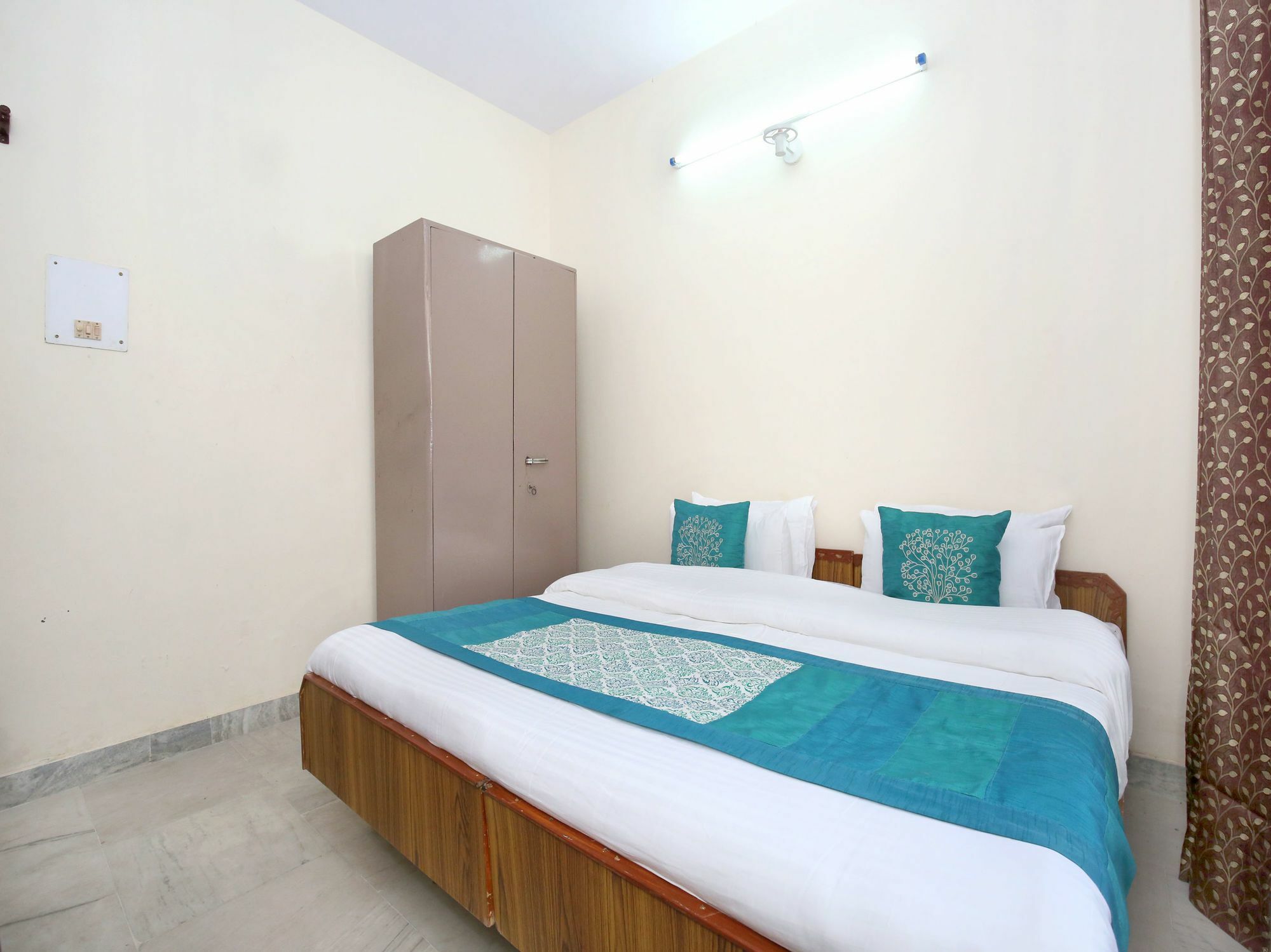 דירות Elegant 3Bhk Abode In Shoghi, שימלה מראה חיצוני תמונה